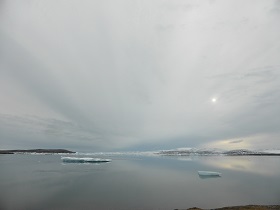 Thumbnail of cm1_1.jpg