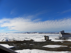 Thumbnail of cm5_1.jpg